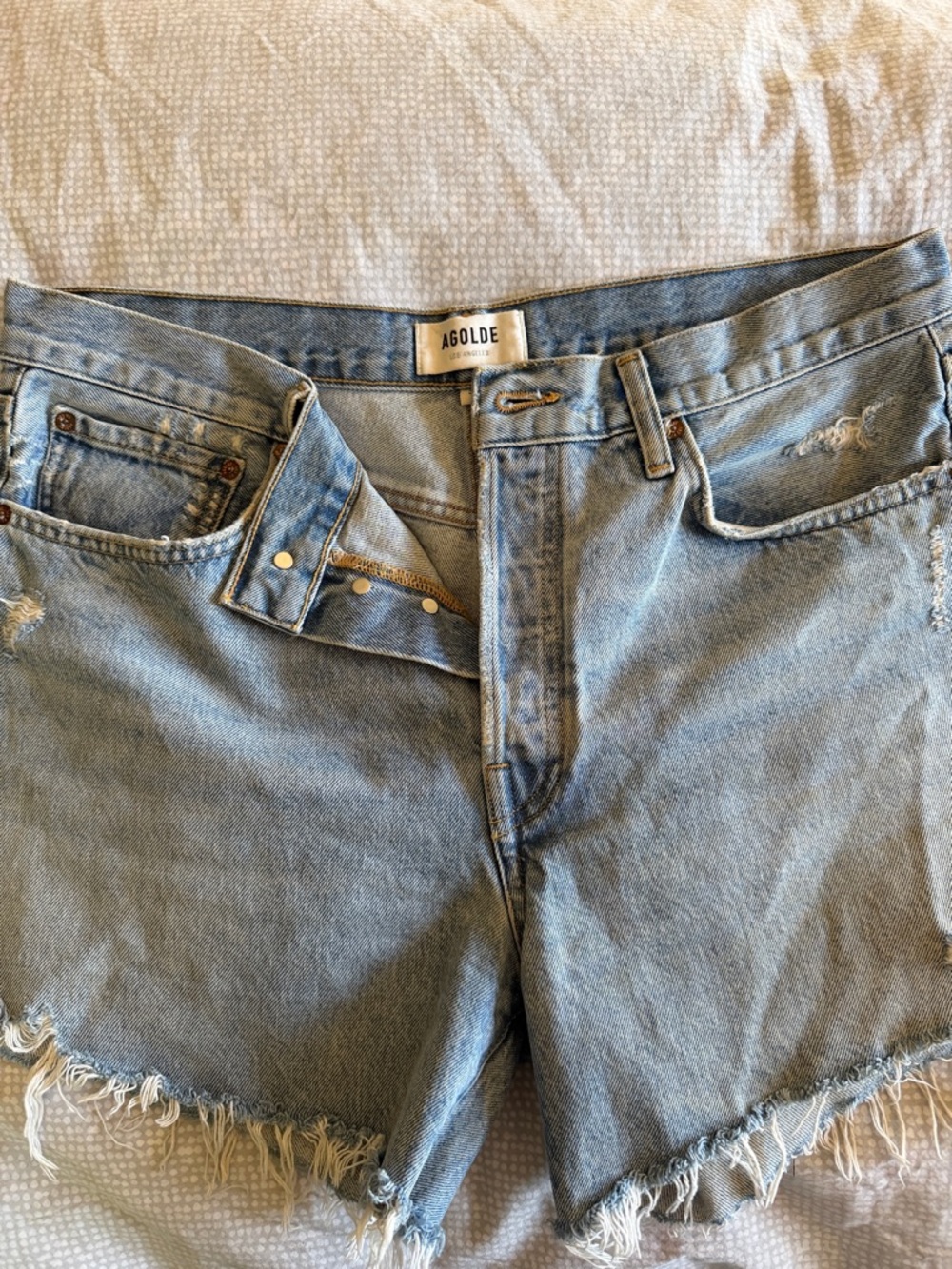 Agolde Light Blue Distressed Denim Cutoff Shorts - Parker Long style